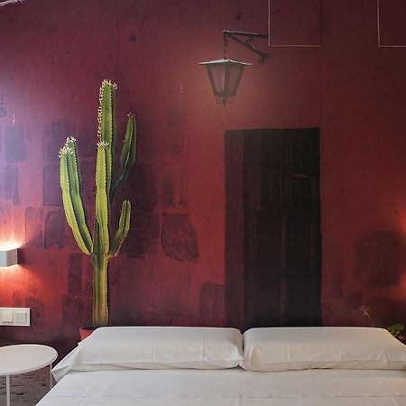 Apartamentos Divan ビトリア・ガステイス エクステリア 写真