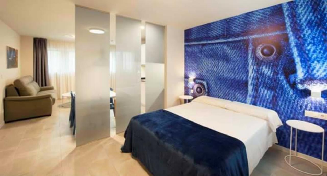 Apartamentos Divan ビトリア・ガステイス エクステリア 写真